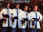 Click here to read more about the famous Ukrainian band Rushnychok